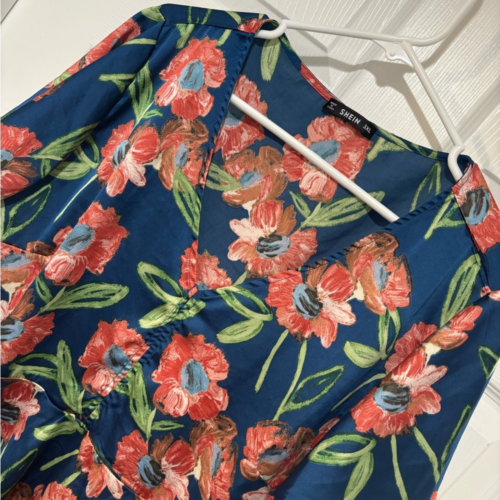 SHEIN Floral Print Women's Top